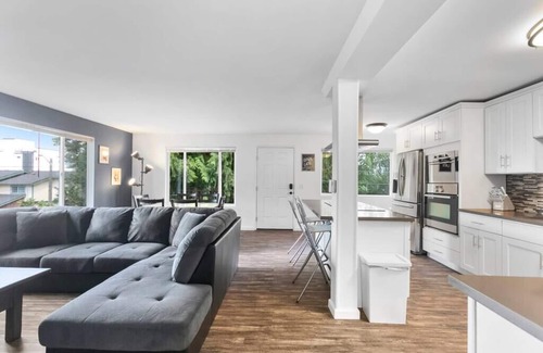 North Beacon Hill Condo | Epicurean remodel in central location