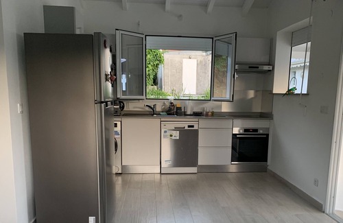 Gourbeyre House | Equipped Villa Emeraude