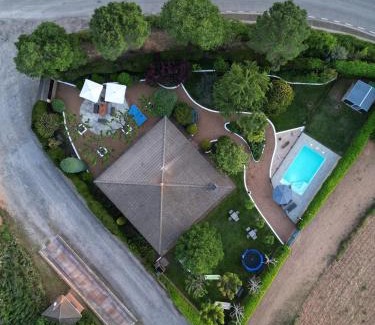 Artesa de Segre House | Era de Cal Baro - Casa rural con gran piscina y jardin