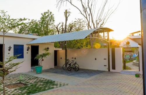 Dabok Villa | Eraaya Farms Luxury Pet Friendly Villa with Pool