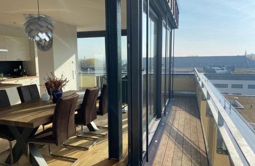 Gaustadt Apartment | ERBA Insel 140qm Penthouse