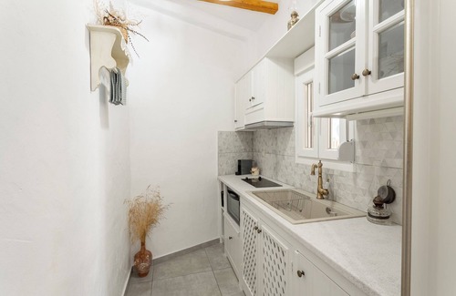 Skala Eresou House | Eressian Lodgings Apartments