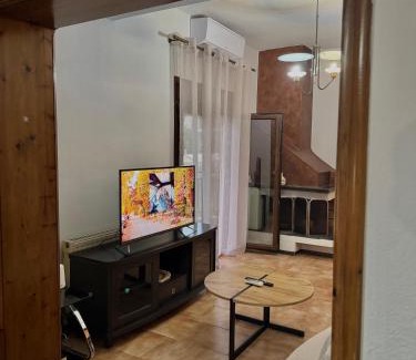 Ierissos Apartment | Ericius House