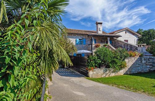 Heki House | Erisa in Trošti (Haus für 6 Personen)