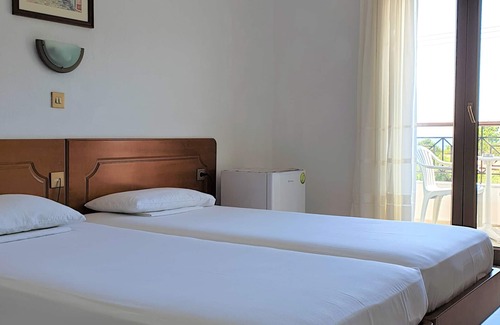 Kalamitsi Hotel | Ermioni Hotel