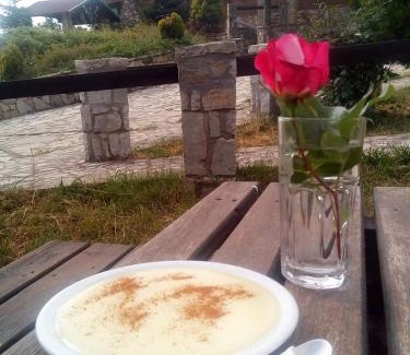 Mesaia Trikala Ski Chalet | Ermis Katafigio