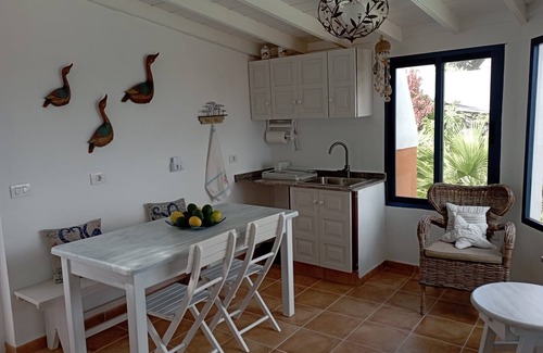 Villa de Mazo Villa | In front of the sea with pool and Jacuzzi with sea water, both