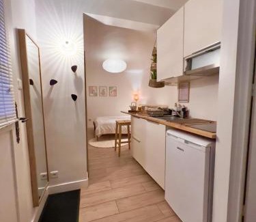 Saint-Martin Apartment | Escale Cosy à Pontoise avec terrasse