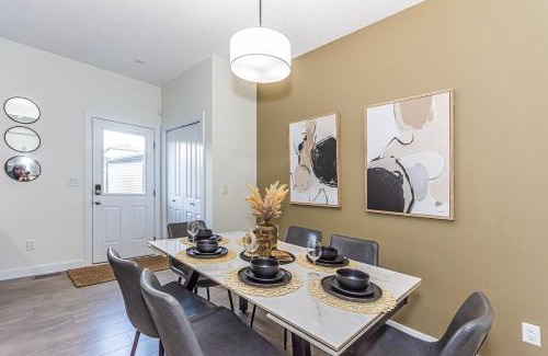 Northwest Edmonton House | Escape in Style, River Cree, Netflix, Near WEM