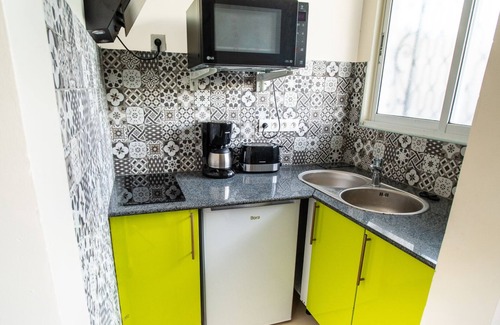 Port-Louis House | Escape in the heart of the city T2 Jacuzzis Sauna and swimming pool