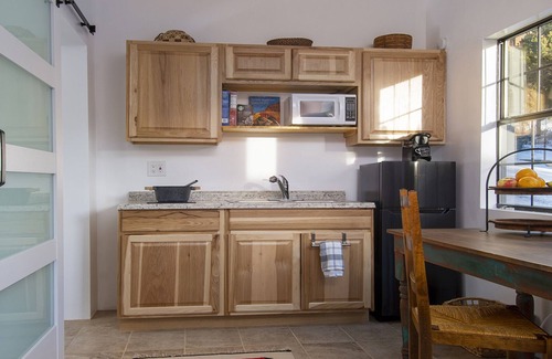 Northeast Santa Fe Cottage | Escape into serenity just minutes from the Plaza.