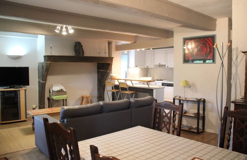 Saint-Genes-Champanelle House | Escape to the country of volcanoes