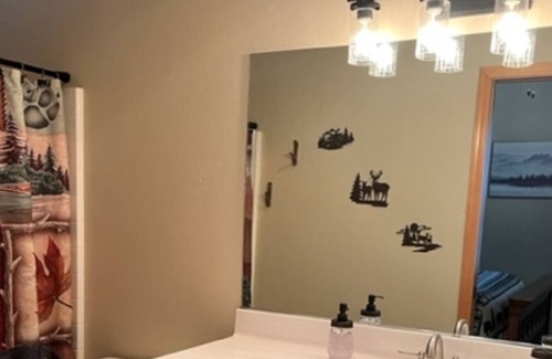 Pinetop-Lakeside Cabin | Escape the heat to beautiful Pinetop-Lakeside! 60AMP EV Charger!