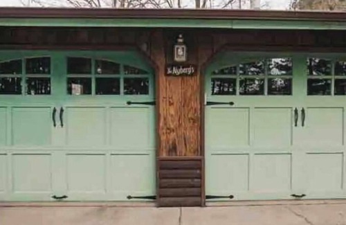 North Carlton Cabin | Escape to a Northwoods Cabin with private island!