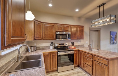 Rockerville Condo | Escape to a peaceful country retreat just 8 minutes from iconic Mt. Rushmore. Our modern 2-bedroom home comfortably sleeps six and gives you quick access to the best of the Black Hills, Crazy Horse Memorial, Custer State Park, and the Badlands.