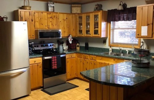 Piney Creek House | Escape to a Relaxing Getaway in the Mountains