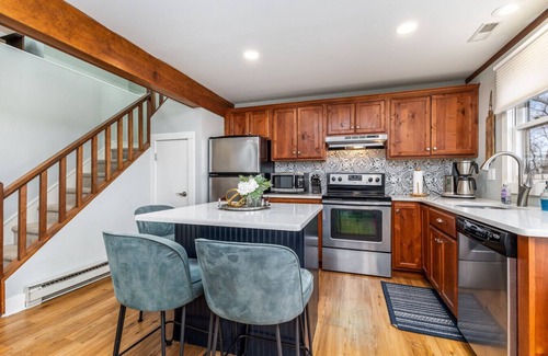The Galena Territory House | Escape to our Ruby Ridge Cottage!