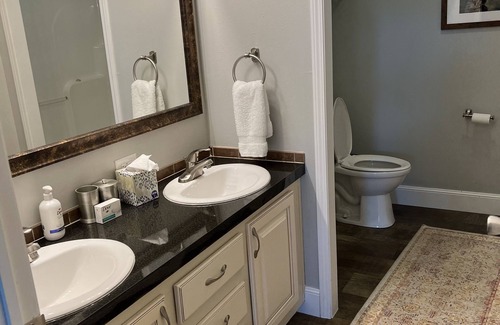 Charlton County Cabin | Escape to serenity: Lodge Rental on a beautiful working cattle farm!