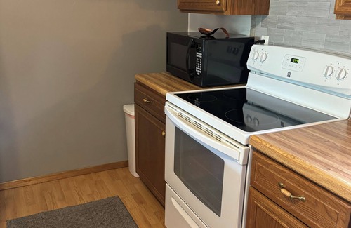 Hill City Cabin | Escape to Shady Pines: Perfect Black Hills Retreat for Adventure and Relaxation