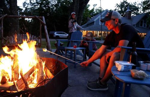 St Croix Falls House | Escape to The Clubhouse, St. Croix Falls city, Wisconsin