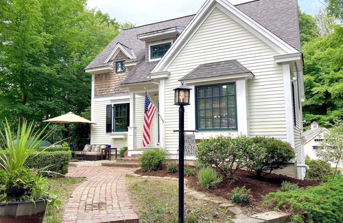 South Eliot House | Escape to the Seacoast - Relax, Work & Play by the Water