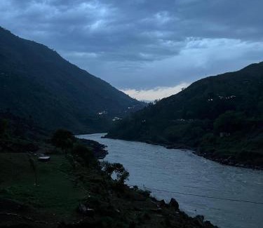 Dhirkot Cabin | Escaven - Your escape to Heaven