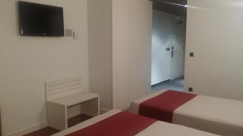 Argamasilla de Calatrava Hotel | Escuderos Hotel Cruz