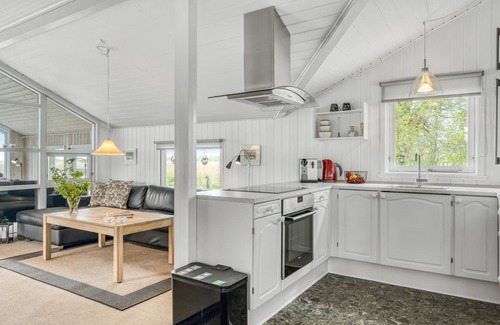 Gjøl House | "Eske" - 200m to the fjord by Interhome