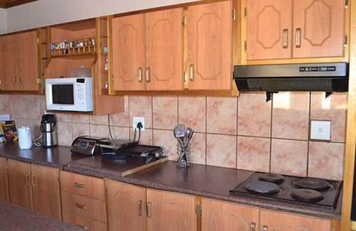 Upington House | Esme's Guest House