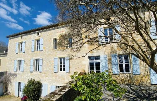 Duravel Bed & Breakfast | ESPACE PRESENCE - LE COUVENT