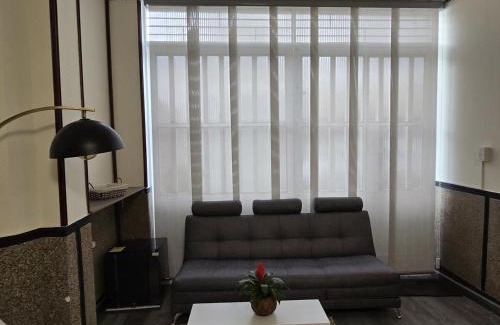 Barrios Unidos House | ESPACIOSA y MODERNA SUITE