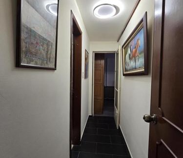 Barrios Unidos House | ESPACIOSA y MODERNA SUITE