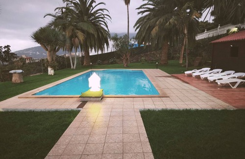 La Orotava Ski Chalet | Espectacular Villa con piscina y vistas al valle