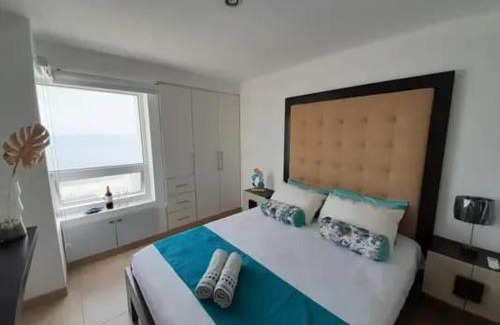 Manta Apartment | Espectacular Departamento frente al mar