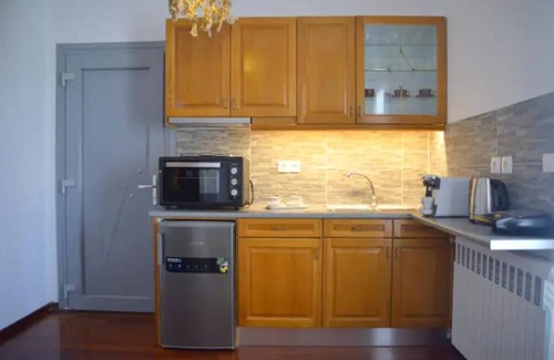 Adamas House | Esperos seaside suite in Adamas, Milos