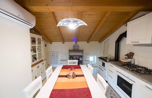 Gargagnago di Valpolicella Apartment | Estate with private garden and barbecue