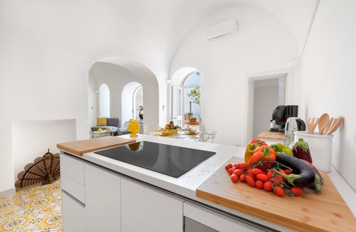 Liparlati Villa | Estate4home - Villa Field