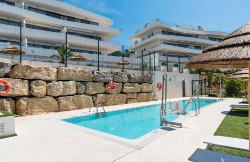 La Gaspara Apartment | Estepona Beach Getaway 2BR Apartment w Sea View