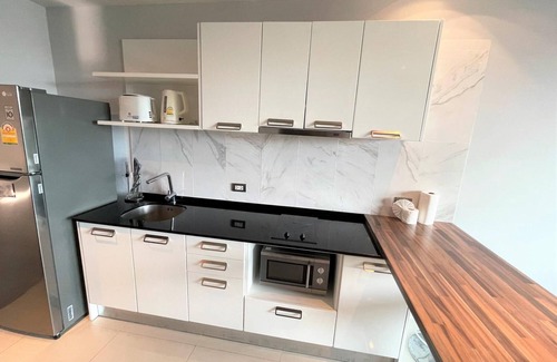 Patong Apartment | ET504- upper floor studio at Emerald Terrace