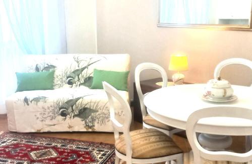 Venturina Apartment | Etrusca shabby chic apartment - Tuscany - Venturina Terme