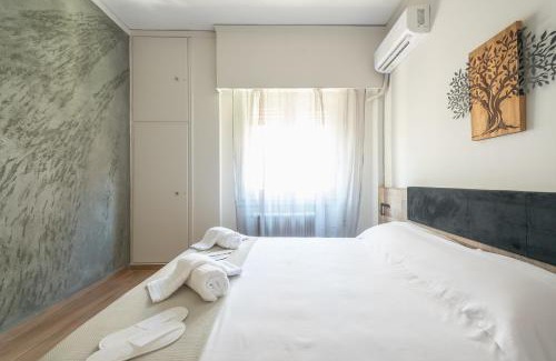 Kinosargous Apartment | Eudoxus Haus