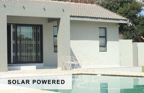 Greater Johannesburg Metropolitan Area House | Eunathi Cottage