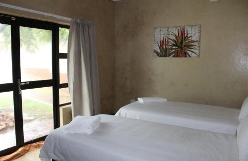 Mookgopong Villa | Euphoria Self Catering Home