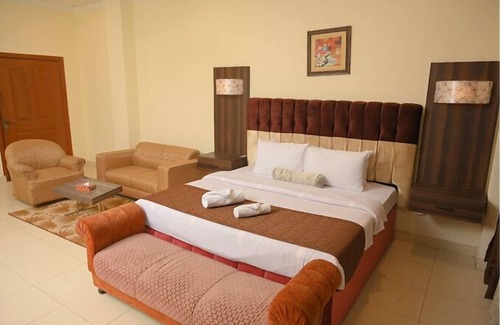 Gujrat Hotel | Euro Heights Hotel Gujrat