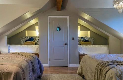 Ashland Villa | European Style Straw Bale Retreat