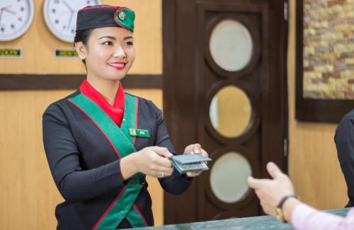 Las Pinas Hotel | Eurotel Las Piñas