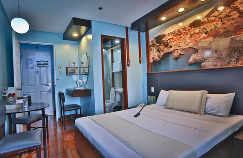 Las Pinas Hotel | Eurotel Las Pinas