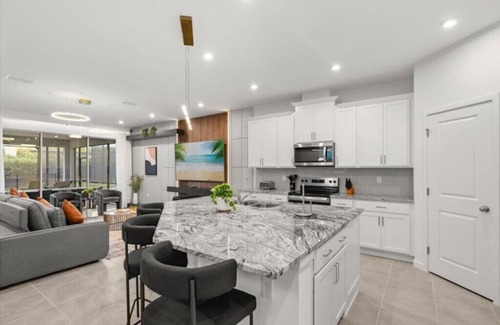 Florida Central Atlantic Coast Villa | EV 9186 - 7 Bed 5.5 Bath Villa with Screened Private Pool w/Spa, Games, Theater