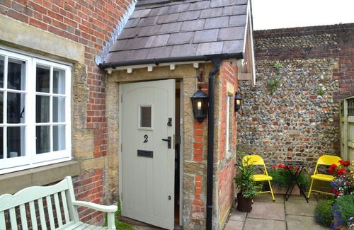 Arundel Cabin | Eve's Cottage - Arundel, West Sussex