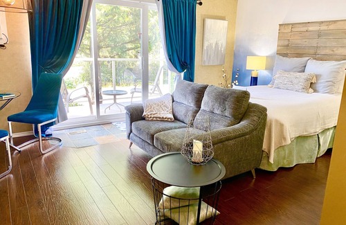 Hope Bed & Breakfast | Evergreen Bed & Breakfast